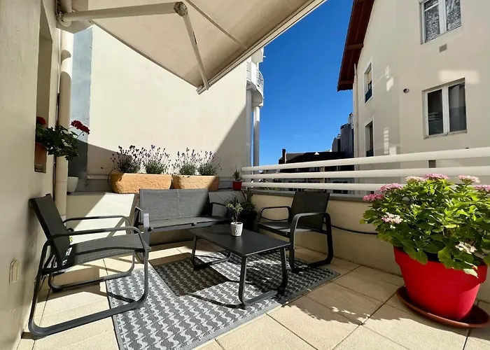 120m2 Avec Deux Terrasses Ensoleillees A Apartman Biarritz